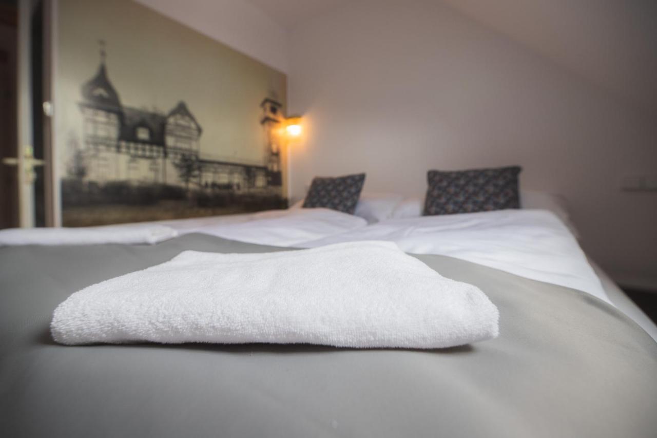 Hotel Petrin Яблонец над Нисоу Екстериор снимка