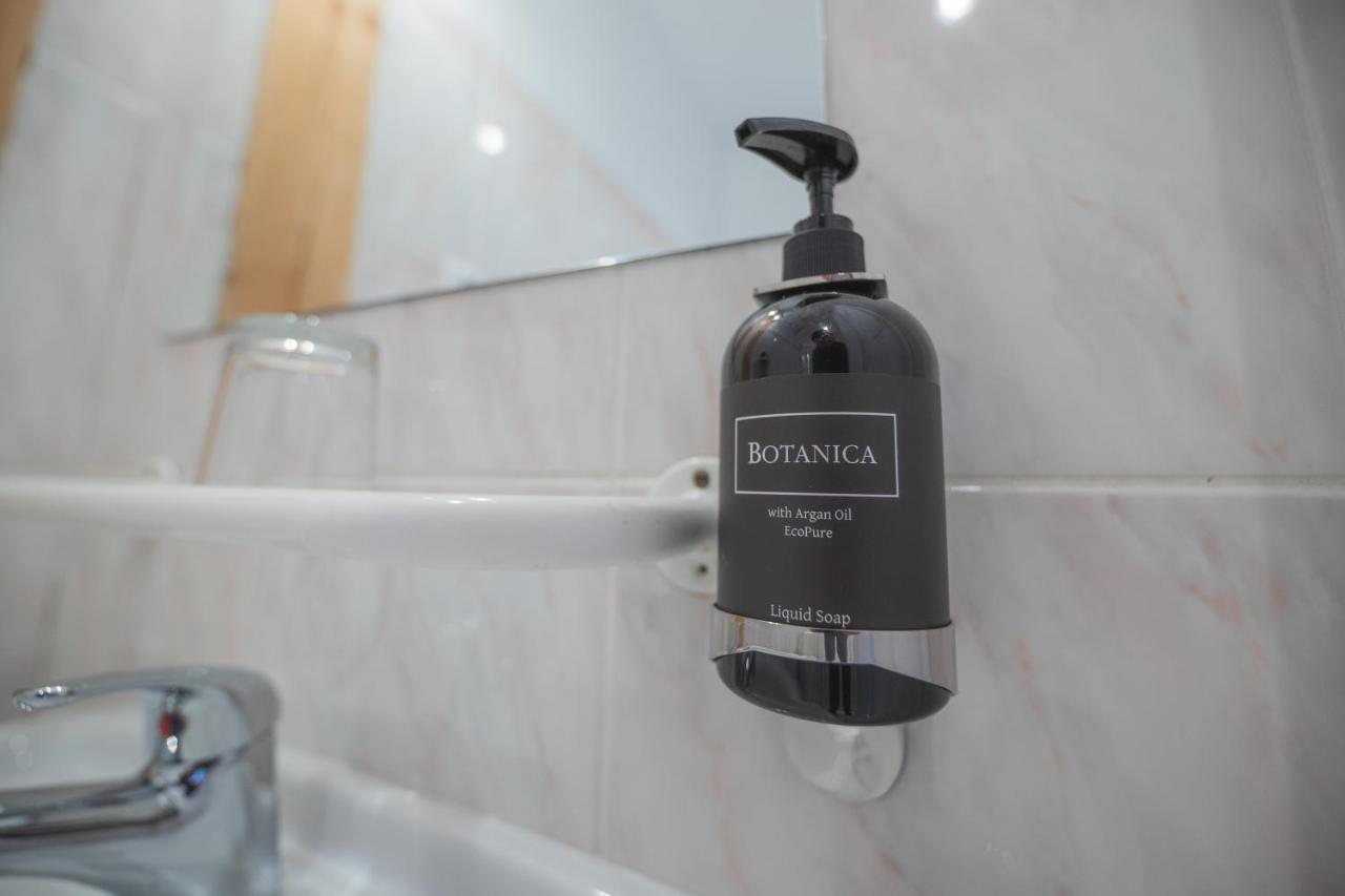 Hotel Petrin Яблонец над Нисоу Екстериор снимка